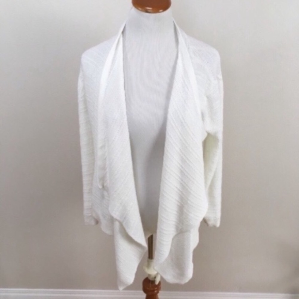 TORRID White Knit‎ Open Front Draped Cascading Cardigan Women’s Plus Sz 0x Large